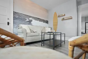 The Surf Shack- adorable 2 BR walk to waterfront - Image 2