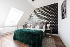 Junior penthouse with balcony - Image 2