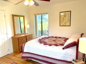 Harmony Cottage - 2bd/1ba, 10 min from downtown! - Image 4