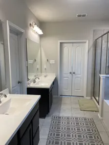 Pristine 3 bedroom, 3 bath smart home w/ amenities - Image 5