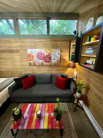 Cozy Cabana with Large Private Outdoor Hot Tub - Image 3