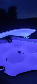 Wilga apartments with a hot tub and a pool - Image 4