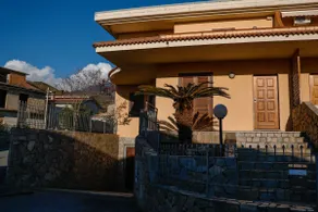3 Bedroom Villa with pool - Image 2