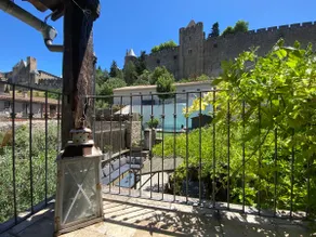 The House of La Tour Pinte - Image 2