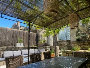 The House of La Tour Pinte - Image 5