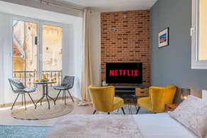 SPACIOUS STUDIO WITH HIGH CEILING NEAR MONACO - Image 2