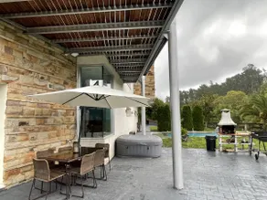 A detached villa in a prime location - Image 5