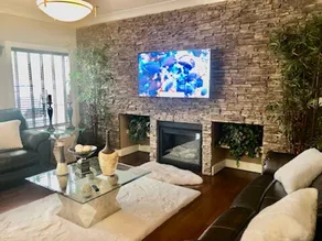 Luxury home 3700 sq with jetted tub / 4 fireplaces / sleep 9 - Image 4