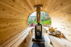 Mountain Log Cabin w/ Cedar Barrel Sauna & hot tub - Image 2