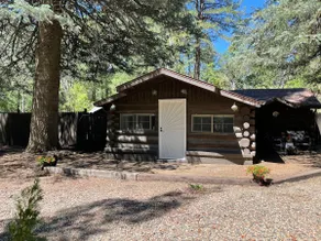 Blackberry Bramble Cabin- Comfy Country Retreat - Image 4
