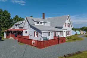 5BR 3 Bath-The Maine House@Twin Hills Cottages - Image 3