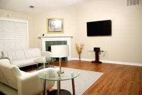 NEW!! CHEERFUL 3 BEDROOM + 3 SOFA BED + PLAYROOM - Image 5