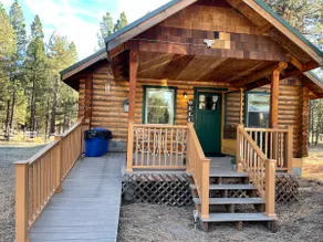 Log Cabin near Crater Lake, and Williamson River - Image 4