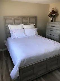 Comfortable 3 bedroom home. Queen beds. - Image 4