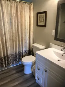 Comfortable 3 bedroom home. Queen beds. - Image 3
