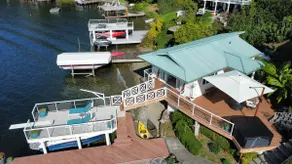 Unique Lake Goodwin Waterfront Cabin with Hot Tub - Image 5