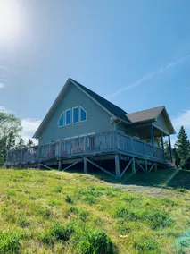 Salmonier River Retreat - Surrounded By Nature - Image 2