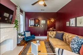 Historic & Modest Apartment 6.0 - Image 2