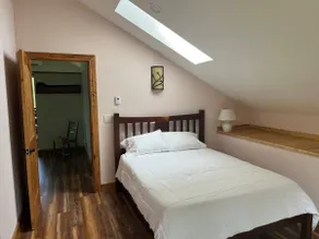Visit Honey Bee Haven for a charming getaway - Image 3