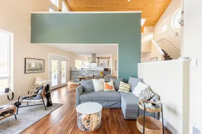 Olympic Forager House on the water with hot tub and kayaks - Image 4