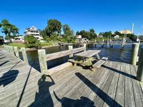 2 Bedroom on the Water Close to Baltimore and DC - Image 4