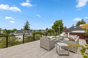 Guesthouse in Phinney Ridge with Rooftop Deck - Image 4