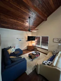 Rayburn Country Getaway | 5 Beds | Family-Friendly - Image 2