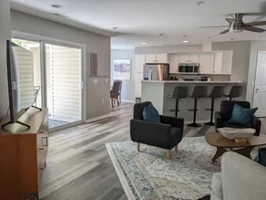 Life by the Lake: 2-Bedroom Lakeside Condo - Image 3