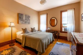Green House on York: Guest Suite - Image 3