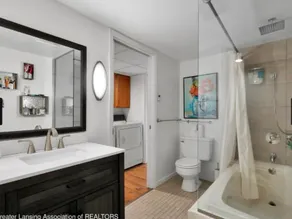 Cheerful 3 Bedroom Home- Close to MSU - Image 5