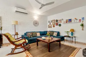 Seabatical- Quiet and cozy 1BHK Art Condo - Image 3