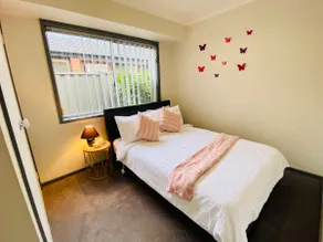 ENTIRE HOME IN WERRIBEE,BEST POSSIBLE LOCATION YOU CAN FIND - Image 2