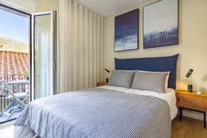 Porta 25 Guesthouse - Image 3