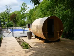 2 separate apartments for 13 people, Burgundy - Image 3