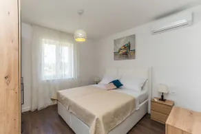 SUNRISE RESIDENCE - vila s bazenom - Image 4