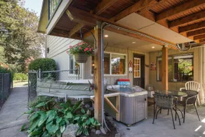 River Forest Lake Apt w/hot tub. HOT find! - Image 4