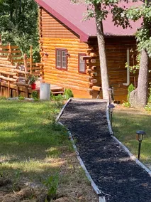 Cozy Yarrow Cabin among the trees - Image 3