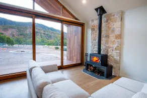 Remarkable Lodge Spriggina - Image 4