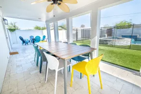 🌵5BR Midtown Retreat 🌵 Heated Saltwater Pool/Spa ⭐ Firepit ⭐ BBQ ⭐ Office ⭐ - Image 2