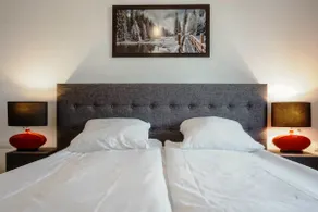 Comfortable Premium Apartment 6 with mountain views - Image 5