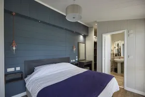 Lovely modern comfortable 2 bedroom holiday lodge - Image 2