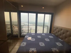Luxury riverfront condo, worldclass facilities - Image 2
