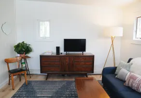 Wonderstate Bayfield Sunny 2-bedroom Apartment - Image 2