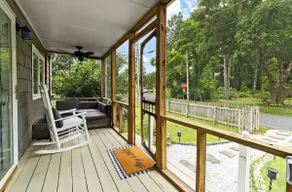 Luxe Chesapeake Cabin * River View* - Image 3