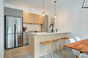 Beautiful Condo with Private Terrace, 2 Bedrooms / 2 Bathrooms - Image 4