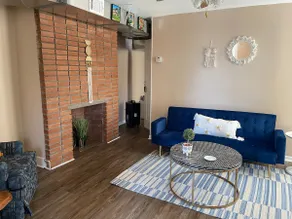 The Daisy House, a cheerful two bedroom townhouse - Image 2