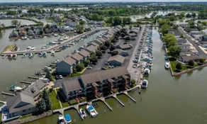 Beautiful Catabwa, Lake Erie in West Harbor - Image 2