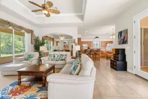 Private Cabana home. Heated pool. 3400 sq ft of luxury! Kids and pets welcome.  - Image 5