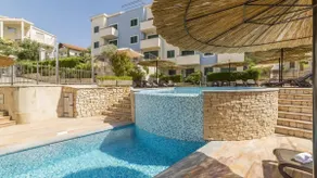 Apartment Clementin mit Meerblick und Gemeinschaftspool - EOS CROATIA - Image 2