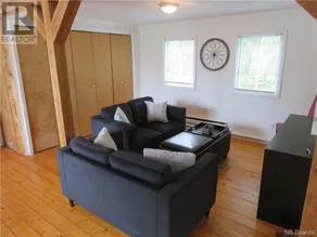 Cheerful One Bedroom Cottage with BBQ Grill - Image 5